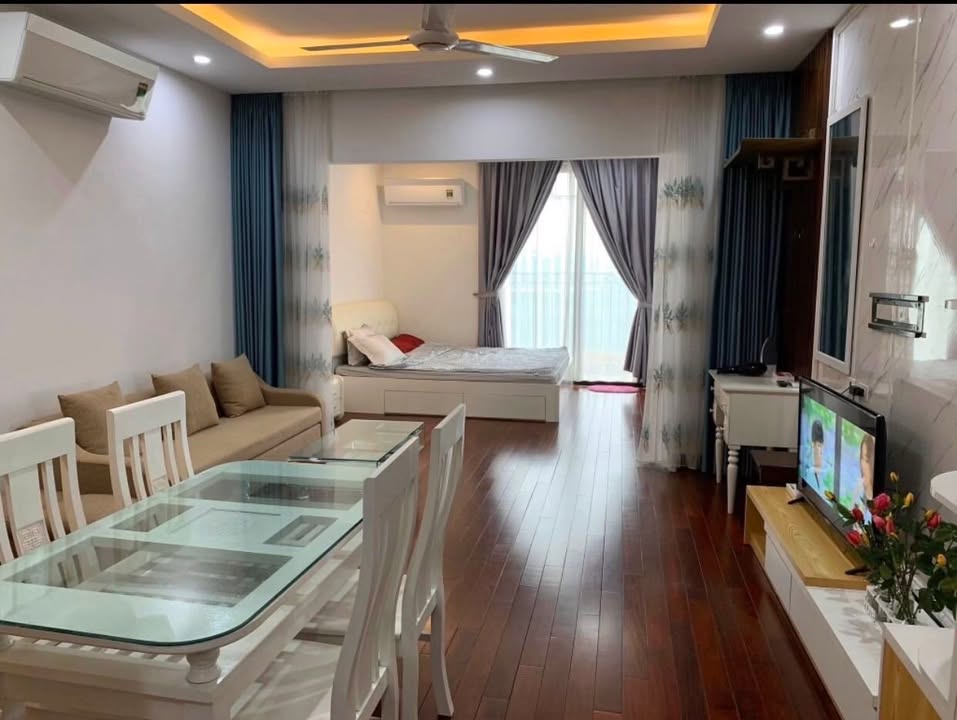 Căn hộ 1 ngủ Royal City Thanh Xuân 55m² giá 15 triệu - Cuộc sống đẳng cấp đang chờ bạn!