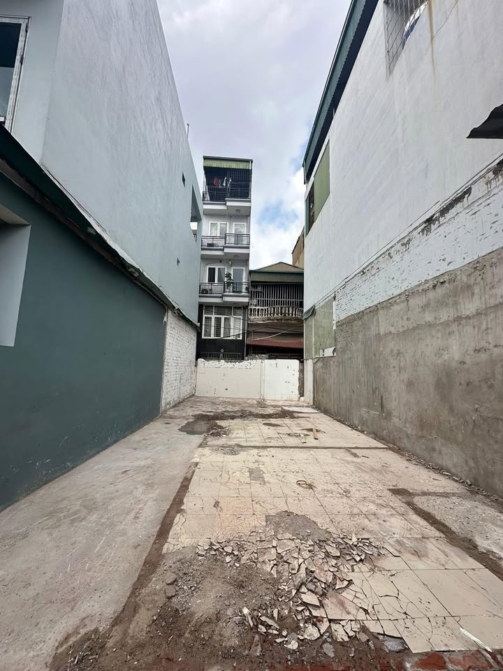 Đất Tứ Hiệp, Thanh Trì, Hà Nội 75m² giá 10.3 tỷ - Sổ đỏ chính chủ, vị trí đẹp!