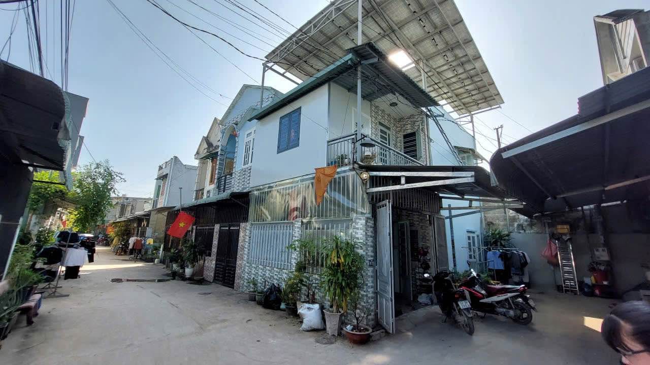 Nhà lô góc 2 mặt tiền Bình Chuẩn 50m² giá 2.5 tỷ - Cơ hội đầu tư tuyệt vời!
