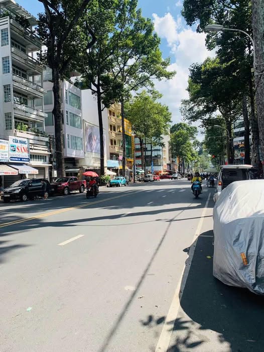 FrontHouse An Dương Vương Quận 5 80m² giá 40.5 tỷ - Đối diện ngân hàng, vị trí đắc địa!