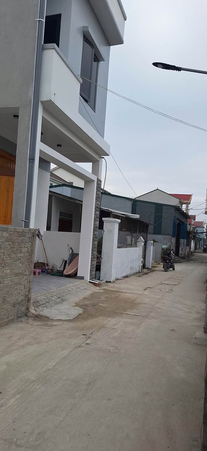 Nhà cấp 4 Nghi Kim 96.3m² giá 2.6 tỷ - An cư lý tưởng!