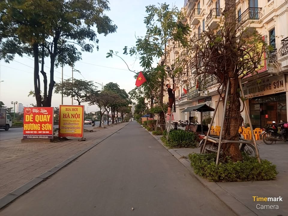 Nhà phố mặt tiền Phúc La, Kiến Hưng, 75m² giá 21 tỷ - Đầu tư sinh lời ngay!