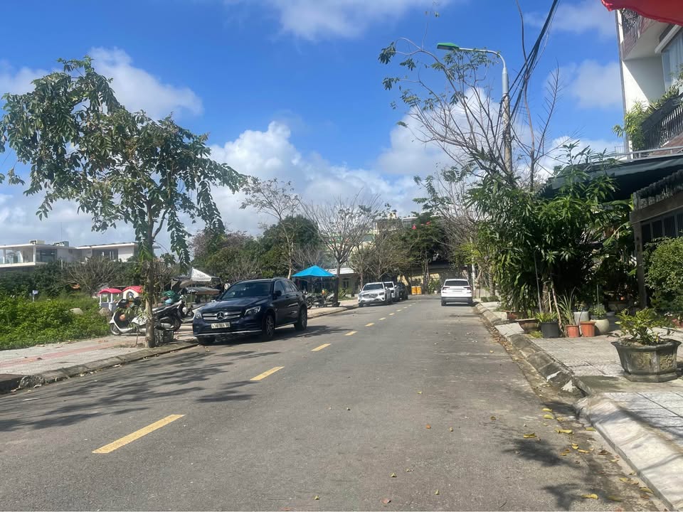 Đất nền Hòa Xuân, Cẩm Lệ, Đà Nẵng, 250m² giá 14 tỷ - Đầu tư sinh lời tốt!