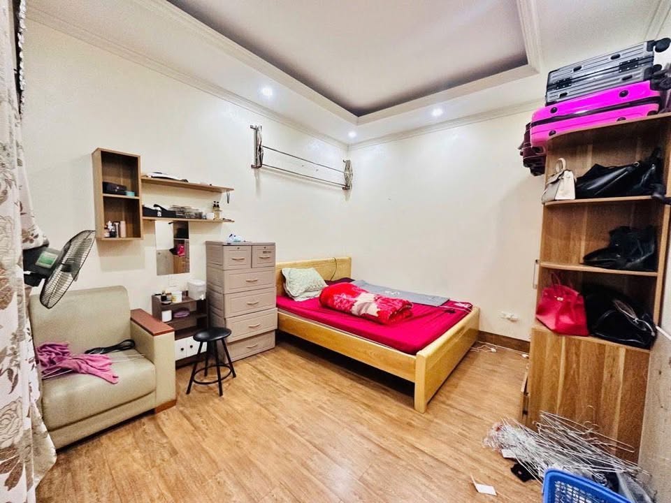 Nhà phố Viên, Đức Thắng, Bắc Từ Liêm 55m² giá 9 tỷ - Lô góc 3 mặt ngõ