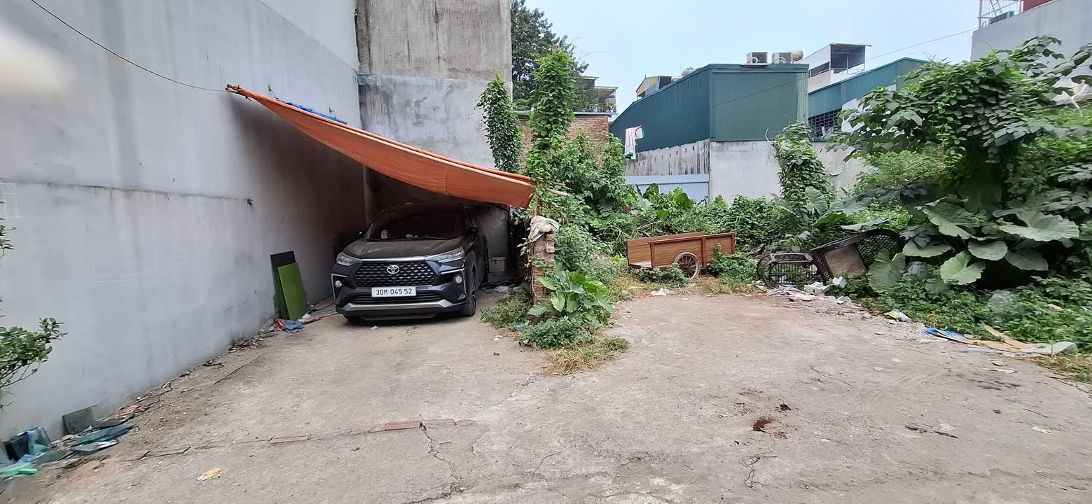 Nhà riêng Lĩnh Nam 64m² giá 2.45 tỷ - Ngõ ô tô, không quy hoạch!