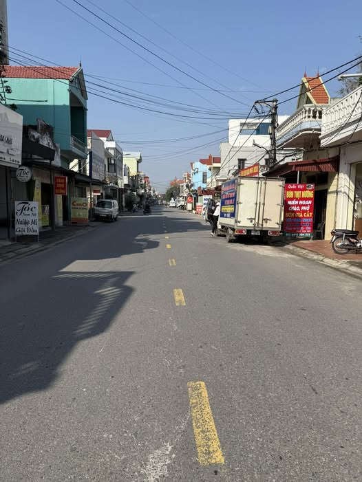 Nhà 2 tầng tại Quỹ Nhất, Nghĩa Hưng, 125m² giá 3.95 tỷ - Vị trí kinh doanh sầm uất!