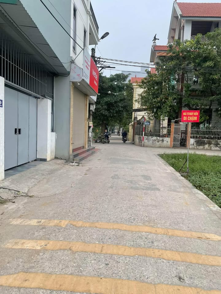 Đất thổ cư Vạn Phúc 40m² giá 3 tỷ - Cách ô tô tránh chỉ vài bước chân!