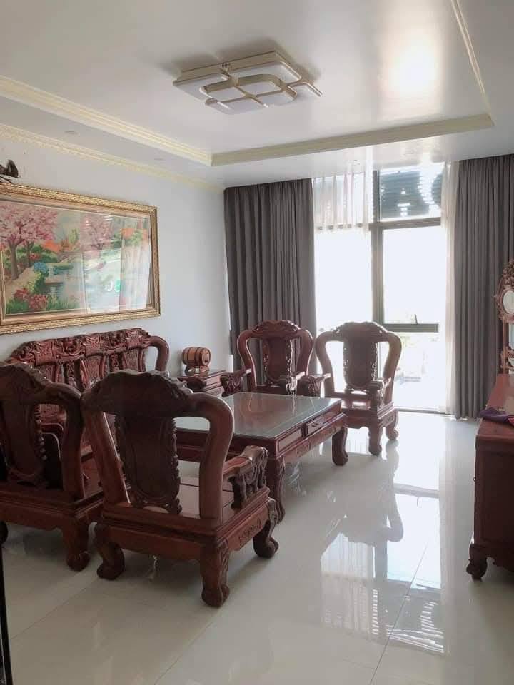 Nhà mặt đường Hùng Vương, Móng Cái, 67m² - Kinh doanh đắc địa, dễ dàng di chuyển!