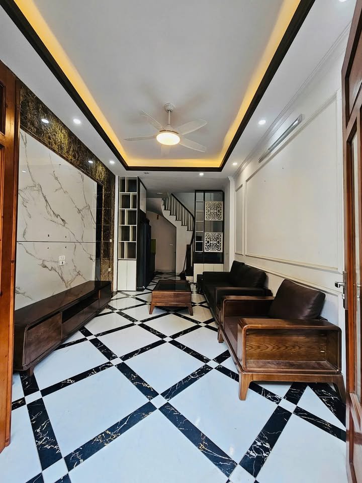 Nhà 5 tầng Mộ Lao, Hà Đông 30m² giá 6.95 tỷ - Tiện ích ngập tràn!