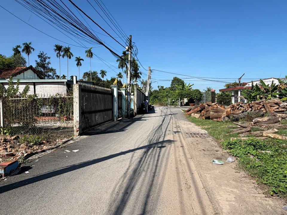 Đất thổ cư Nguyễn Tri Phương, Thủ Dầu Một 110m² giá 2.5 tỷ - Đường nhựa thông thoáng!