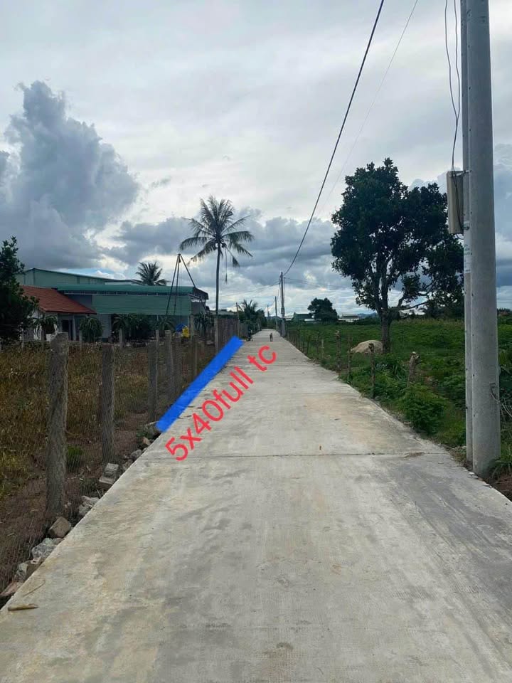 Đất thổ cư tại thôn Ia Hội, xã Dăk Năng, Kon Tum 200m² giá 195 triệu - Đầu tư sinh lời ngay!