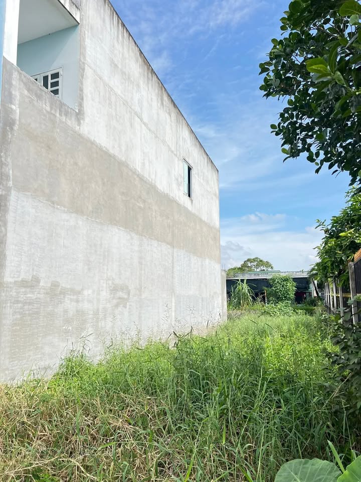 Nhà 1 lầu tại Quy Đức, Bình Chánh 103m² giá 5.2 tỷ - Sổ hồng đầy đủ!