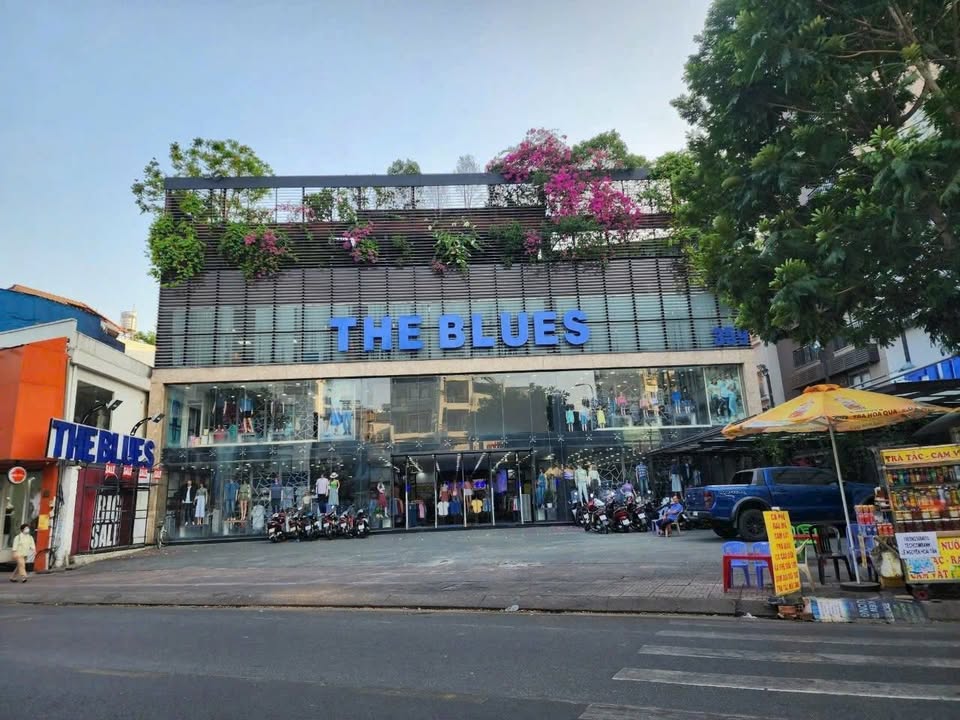 Nhà mặt tiền đường Lê Văn Sỹ, quận 3, diện tích 924m² - Vị trí vàng cho kinh doanh!