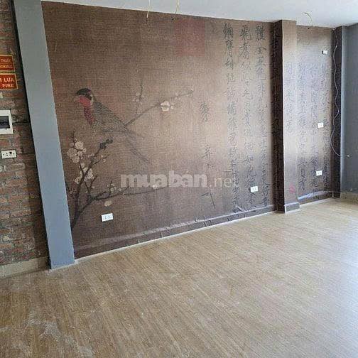 Nhà mặt phố Nguyễn Xiển, Thanh Xuân 35m² giá 32 triệu - Mặt tiền rộng, kinh doanh thuận lợi!