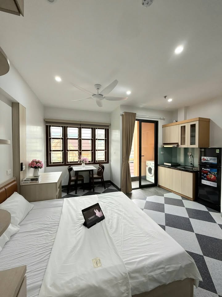 Phòng cho thuê 435 Đội Cấn, Ba Đình - Giá cực đẹp, vào ở ngay!