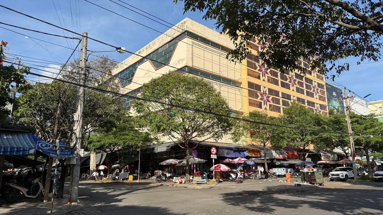 Bán lô góc 2 mặt tiền Điện Biên Phủ, TP Buôn Ma Thuột 85m² - Đầu tư lý tưởng!