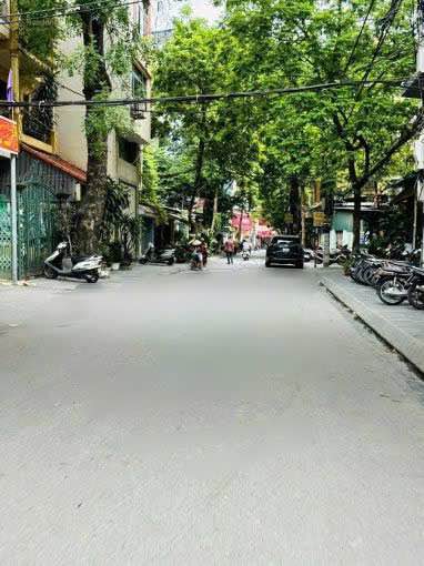 Cho thuê mặt bằng kinh doanh Hoàng Văn Thái 60m² giá 9 triệu - Phù hợp mọi mặt hàng!