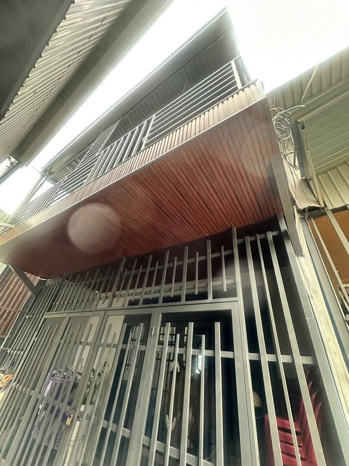 Nhà bán gần chợ Ngô Quyền, Đà Lạt 60m² - Thiết kế hiện đại, giá tốt!