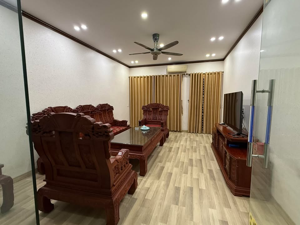 Nhà 4 tầng mới xây đường Phan Đình Phùng, Đại Phúc, Bắc Ninh 72m² - Full nội thất cực đẹp!