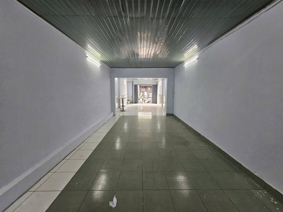 Cho thuê mặt bằng Trường Thọ, Thủ Đức 120m² giá 10 triệu - Vị trí kinh doanh sầm uất!