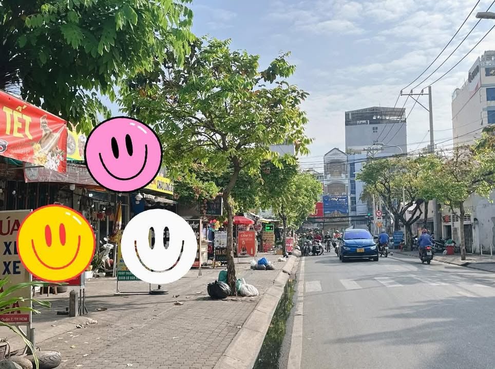 Mặt bằng kinh doanh vỉa hè đường Lý Phục Man, quận 7 - Chỉ 2.5 triệu/tháng!