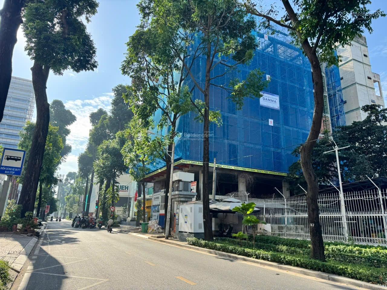 Cho thuê toà nhà góc 2 mặt tiền Phạm Ngọc Thạch, Quận 3 - Diện tích 2000m², giá 300 triệu