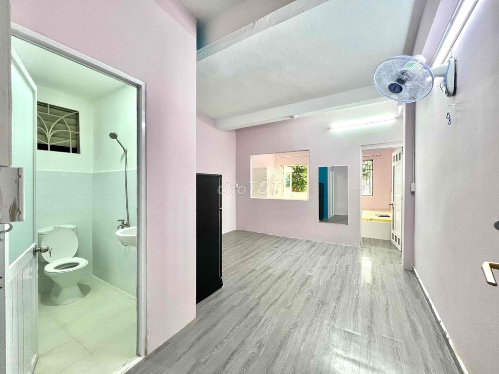 Căn hộ 1PN Ngã Bảy Lý Thái Tổ Quận 3 45m² giá 8 triệu - Sẵn sàng dọn vào ở ngay!