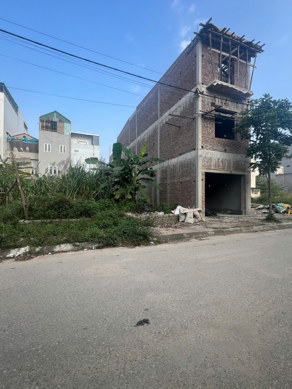 Đất nền 200m² tại Hòa Lạc giá 6 tỷ - Khu vực yên tĩnh, đầy đủ tiện ích