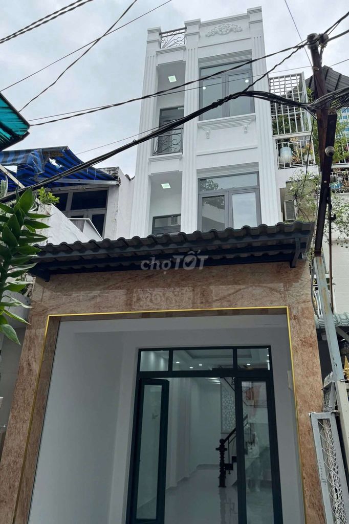 Nhà phố Âu Dương Lân, Quận 8, 45m² giá 6.82 tỷ - Đầy đủ tiện nghi, sổ hồng riêng