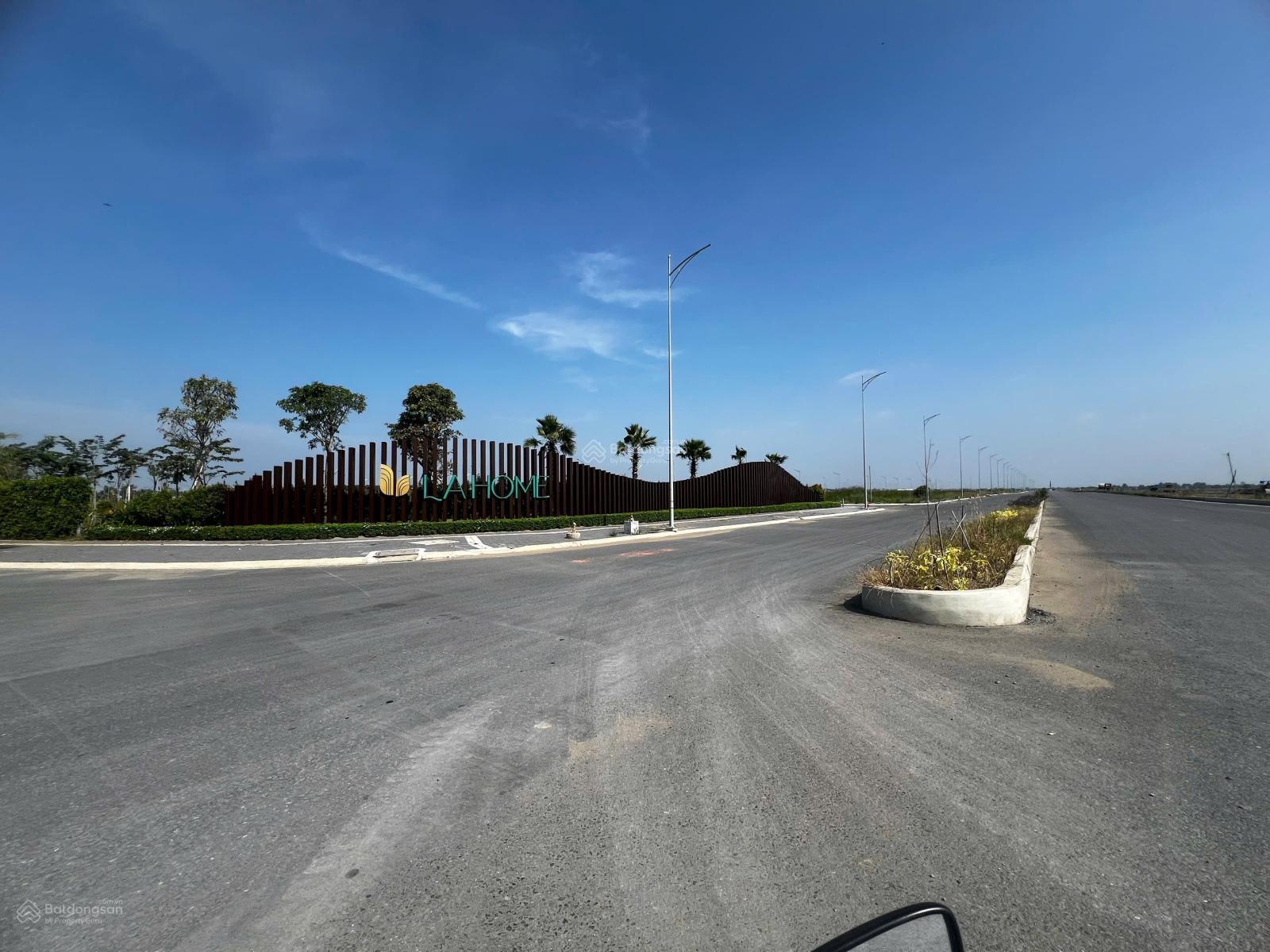 Cho thuê đất KCN Sinh Thái Prodezi Long An 100000m² - Khu công nghiệp hiện đại, ưu đãi thuế hấp dẫn!