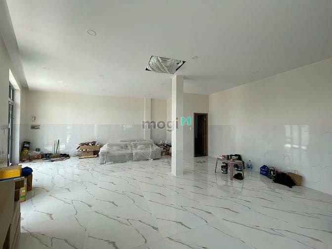 Cho thuê mặt bằng mặt tiền đường Liên Phường, Quận 9 - 49,5m² - Vị trí đắc địa, giá tốt!