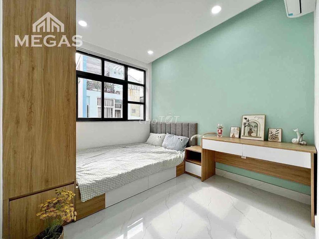 Căn hộ Studio cho thuê tại Cách Mạng Tháng 8, Quận 1 - Nội thất mới 100%, thang máy tiện lợi!