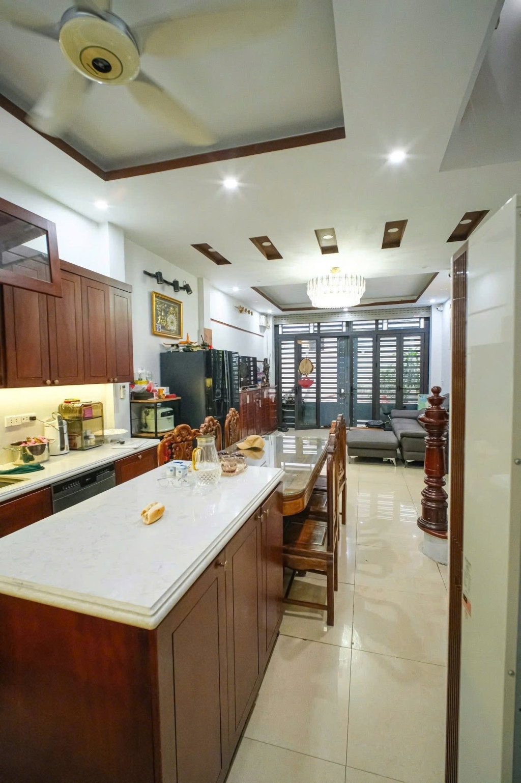 Biệt thự mini Hoàng Văn Thái 85m² giá 23 tỷ - Sân vườn riêng tư, ô tô vào tận nhà!