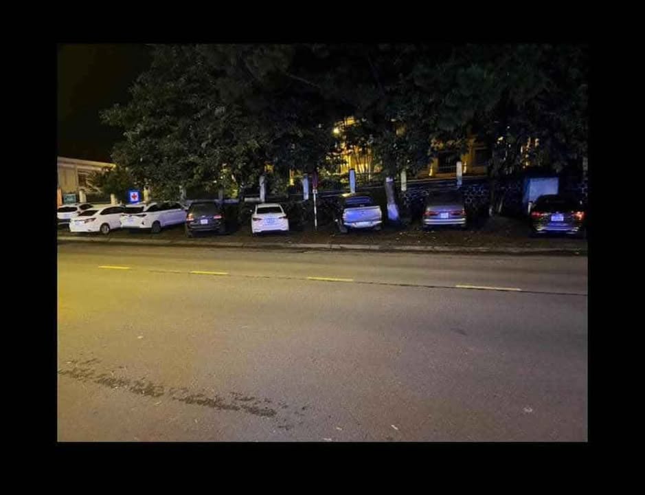 Cho thuê FrontHouse 103 Lê Thánh Tôn, Pleiku 600m² chỉ 14 triệu/tháng - Phù hợp mở nhà hàng, quán cà phê!