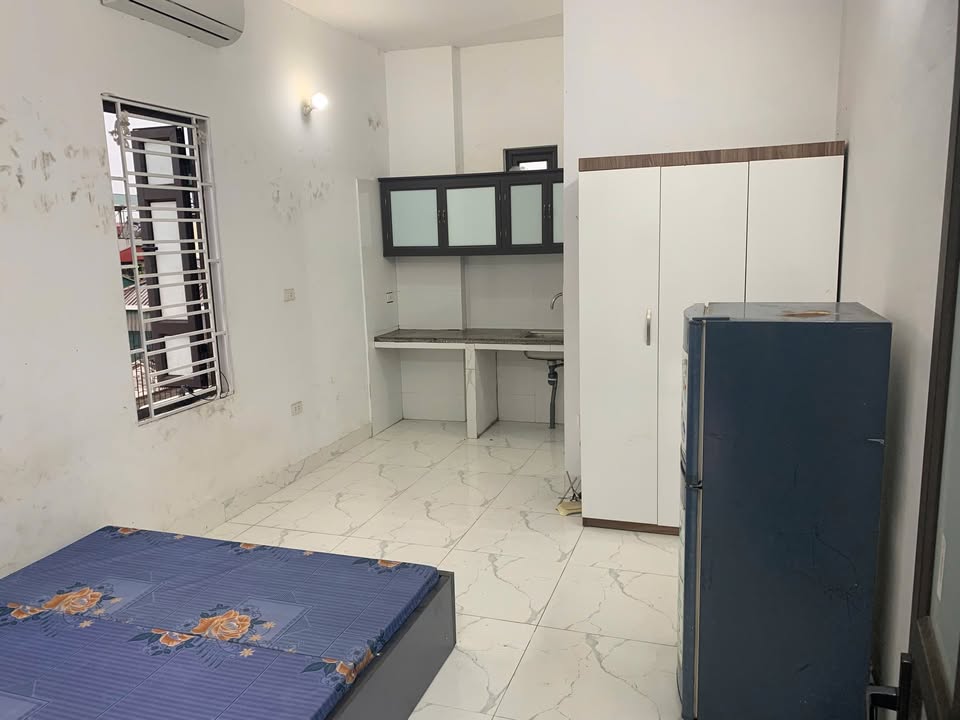 Cho thuê phòng CCMN 179 Vĩnh Hưng 30m² giá chỉ 3.8 triệu - Nội thất đầy đủ, sẵn sàng vào ở!