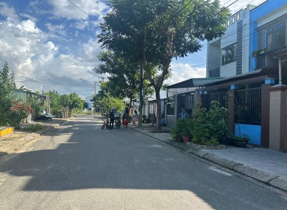 Bán gấp FrontHouse Đỗ Đình Thiện Đà Nẵng 100m² giá 3.3 tỷ - Mặt tiền trung tâm KCN & Logistic