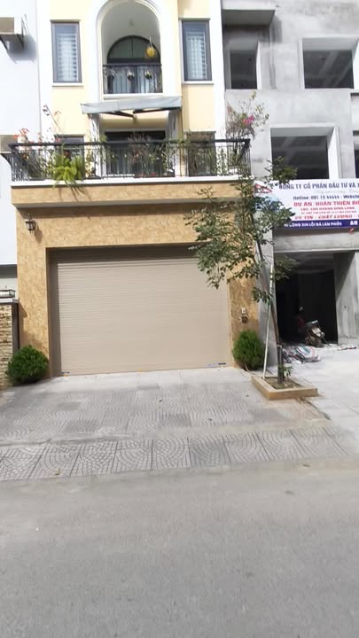 Nhà liền kề 5 tầng KĐT Văn Phú - Hà Đông 90m² giá tốt - Nội thất sang trọng tặng kèm!