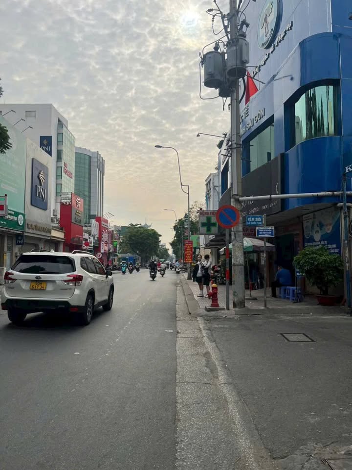 Nhà phố 229 Bùi Thị Xuân, Tân Bình 32m² giá 5.5 tỷ - Khu an ninh, gần trung tâm!