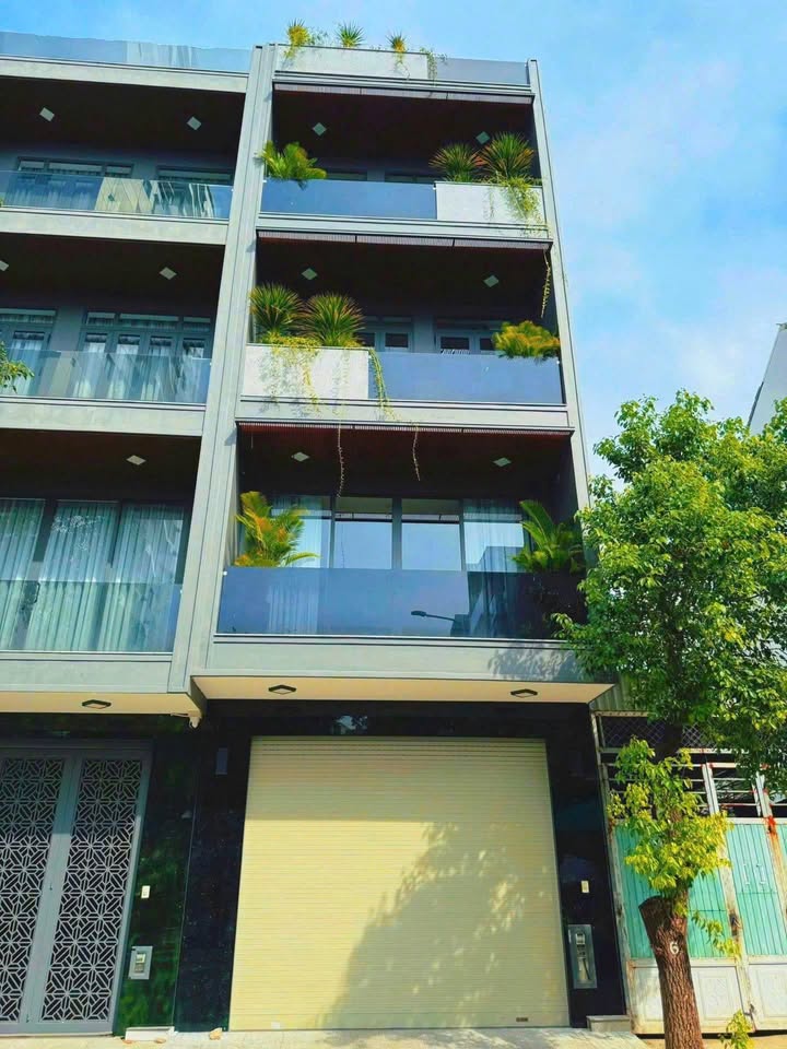 Nhà cho thuê đường Nguyễn Hồng Đào, P.14, Q.Tân Bình - 80m² giá 20 triệu - Kinh doanh đa ngành nghề!