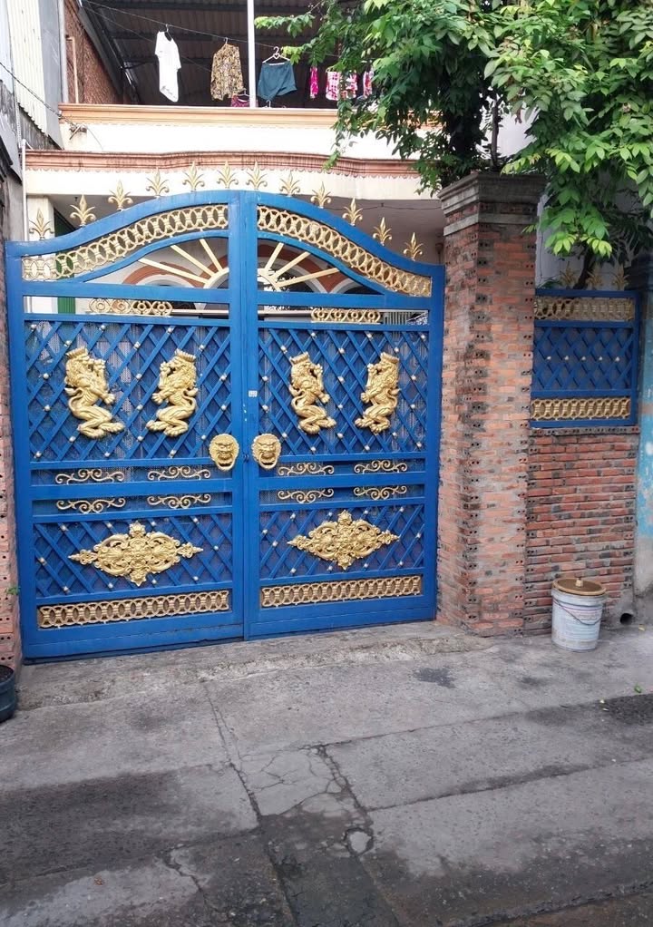 Nhà đất quận Bình Tân 110m² giá 6.3 tỷ - Chính chủ, tiện xây mới!