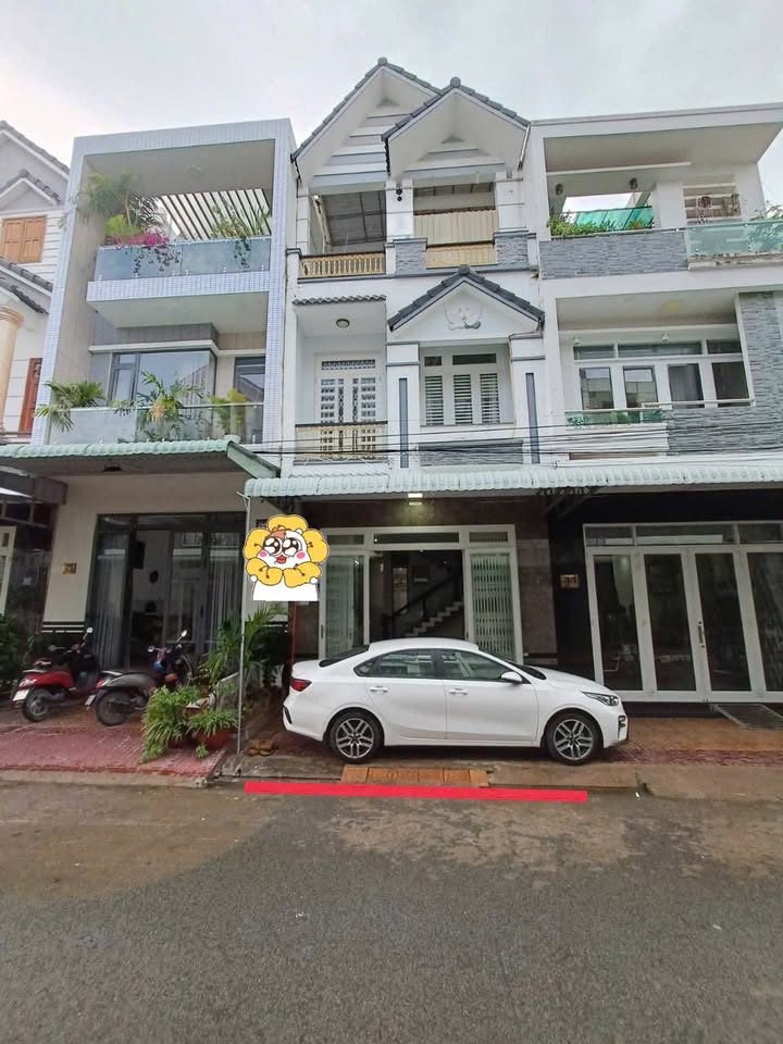 Nhà trệt 2 lầu KDC Hưng Phú, 60m² giá 4.95 tỷ - Hướng Đông Nam