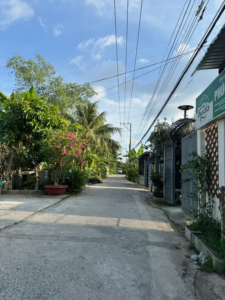 Đất nền Phú Thứ, Cái Răng 10,000m² giá 8.5 tỷ - Mặt tiền rạch, sổ hồng chính chủ!