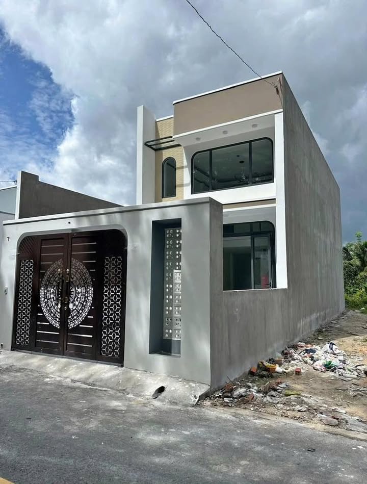 Nhà 1 trệt 1 lửng Tân Túc 80m² giá 1.2 tỷ - Đầu tư sinh lời ngay!