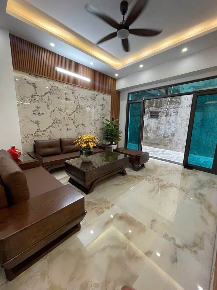 Nhà 3 tầng phố Đông Khê, Hải Dương 45.5m² giá 2.8 tỷ - Sẵn sàng vào ở!