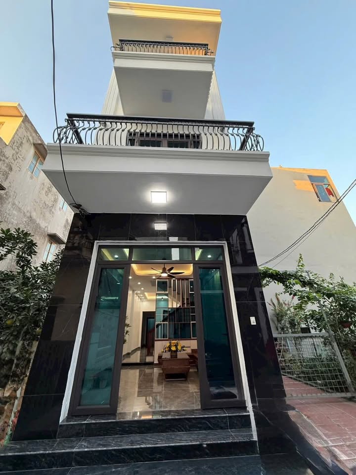 Nhà 3 tầng mới tinh Ngọc Uyên, Hải Dương 68m² giá 2.68 tỷ - Chính chủ bán gấp!