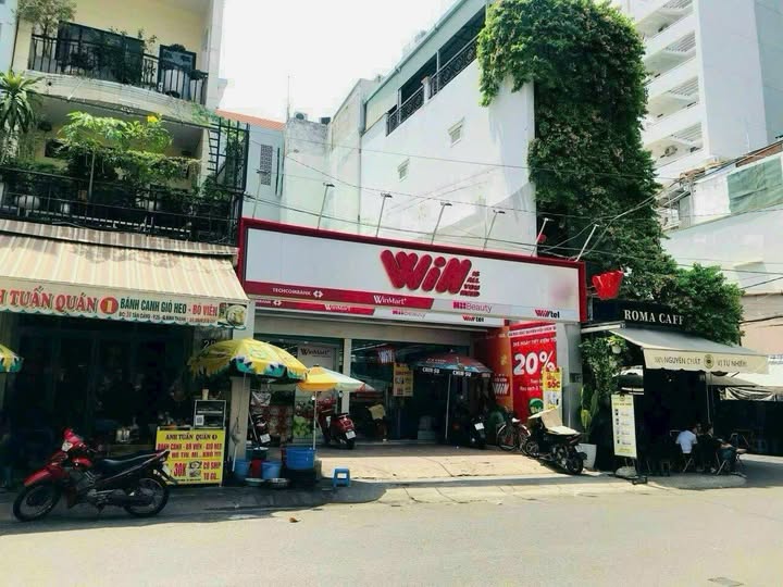 Bán nhà mặt tiền Tân Cảng, Bình Thạnh 122m² giá 40 tỷ - Vị trí đắc địa gần Metro!
