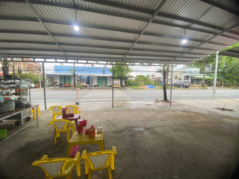 Nhà mặt tiền cho thuê tại đường Tôn Đức Thắng, Sóc Trăng - Kinh doanh thuận lợi!