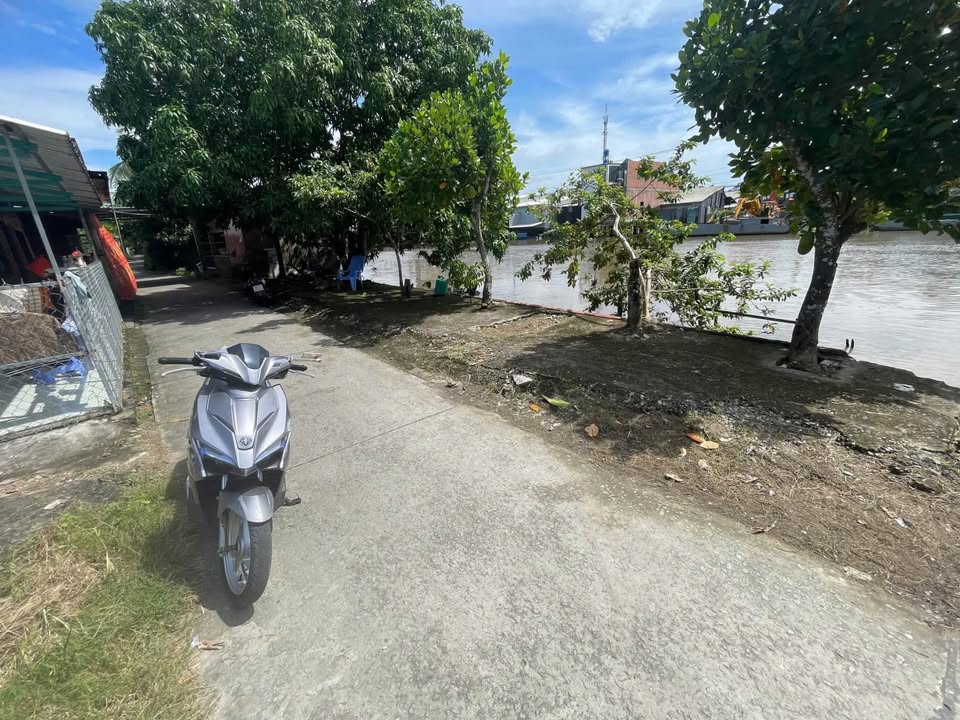 Đất Mong Thọ A, Châu Thành, Kiên Giang 134m² giá 430 triệu - Bên sông thoáng mát!
