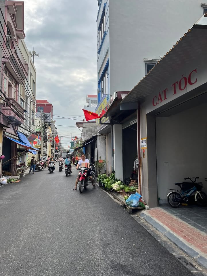 Đất mặt tiền kinh doanh 83m² tại Liên Hà Đông Anh - Cơ hội đầu tư lý tưởng!