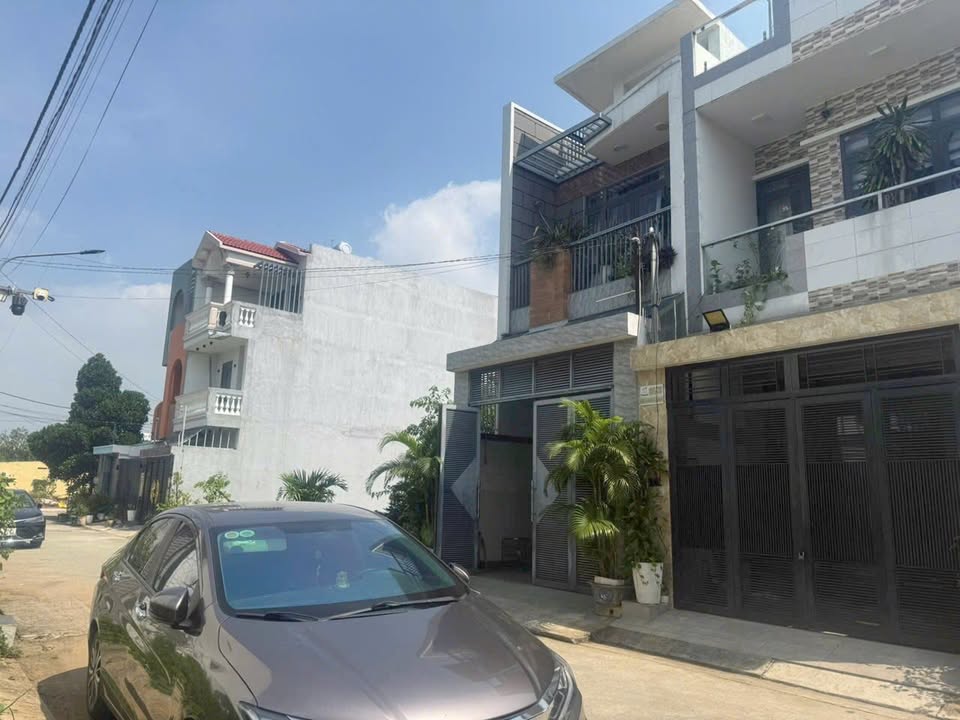 Lô đất Phước Thiện, P.Long Bình, Quận 9, 63m² giá 3.85 tỷ - Sổ hồng riêng, vị trí đắc địa!